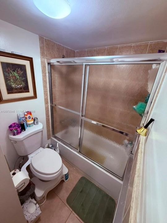 For Sale: $183,000 (2 beds, 2 baths, 1025 Square Feet)