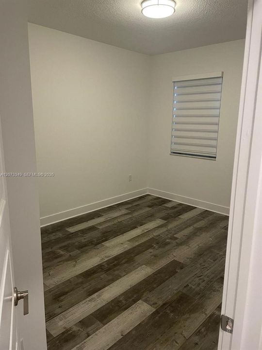 For Rent: $4,500 (3 beds, 2 baths, 1910 Square Feet)