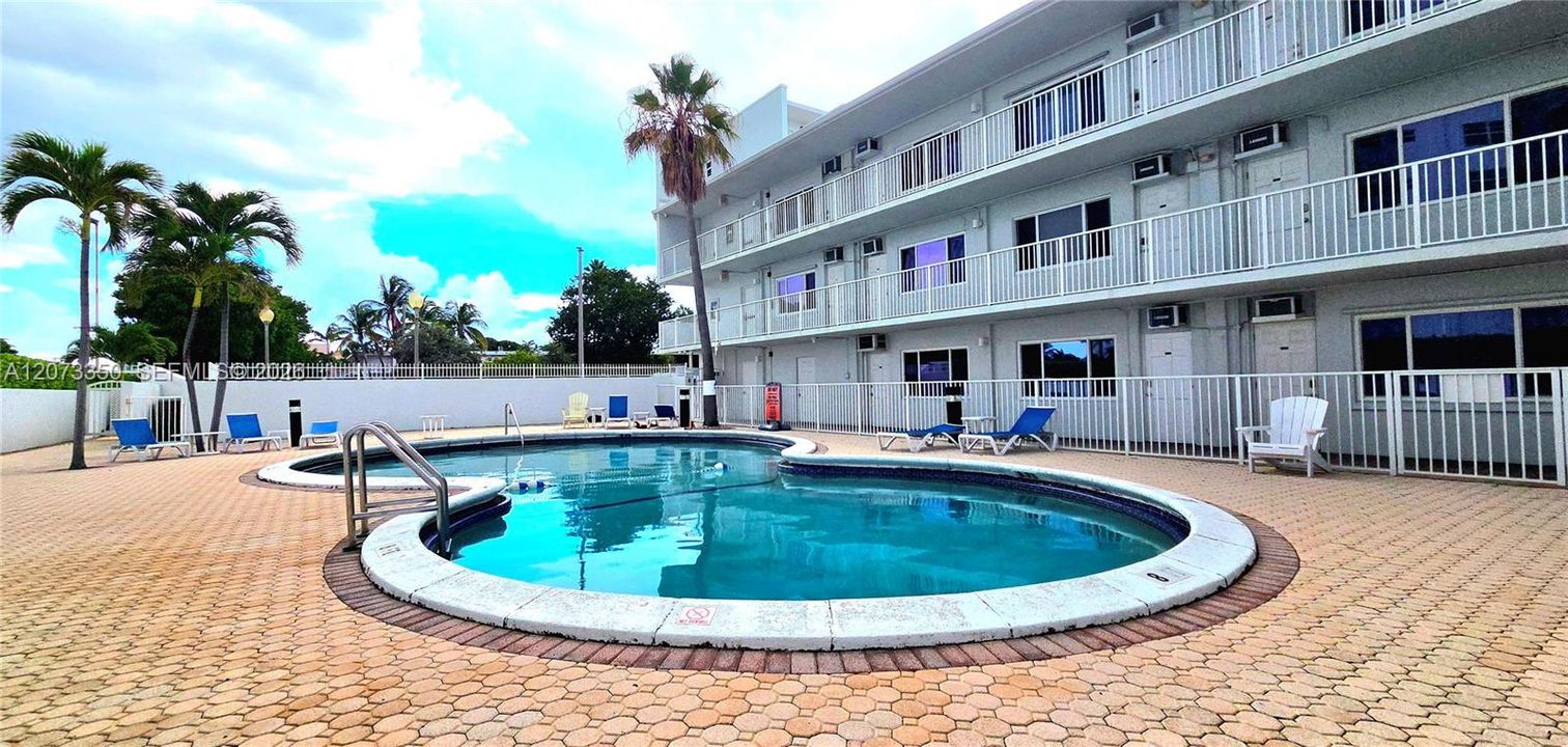 En Venta: $240,000 (0 camas, 1 baños, 375 Pies cuadrados)