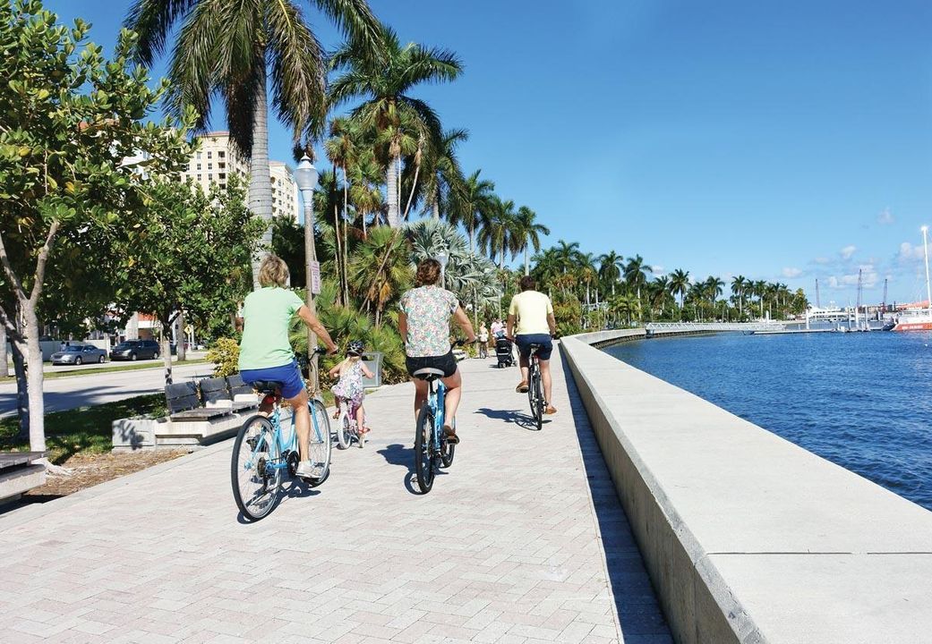 Palm-Beachs-Lake-Trail-has-long-set-the-