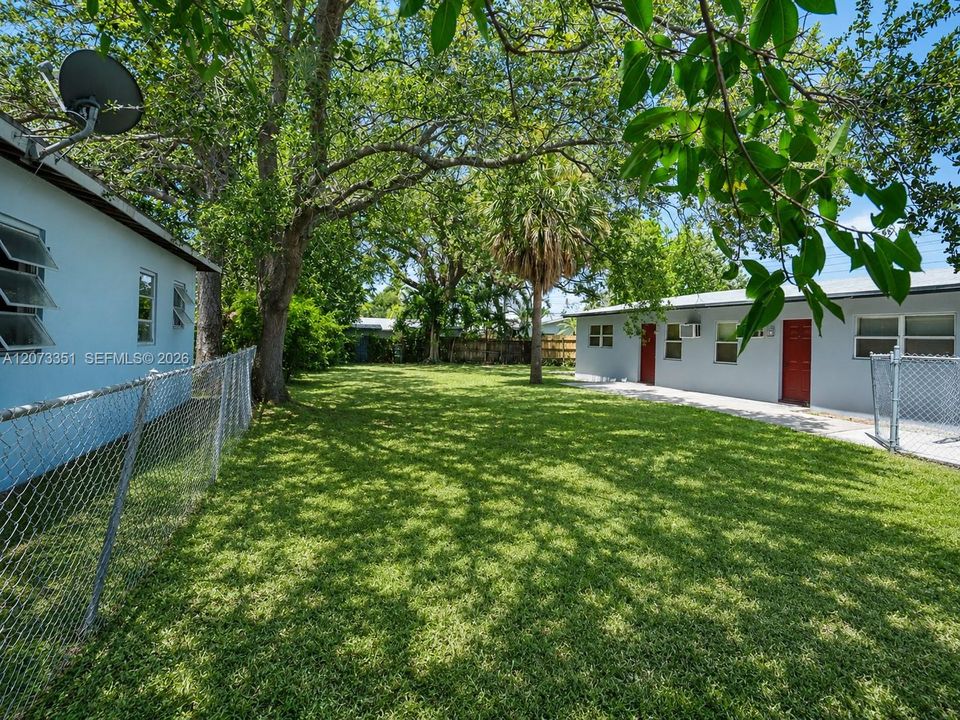En Venta: $415,000 (0 camas, 0 baños, 1170 Pies cuadrados)