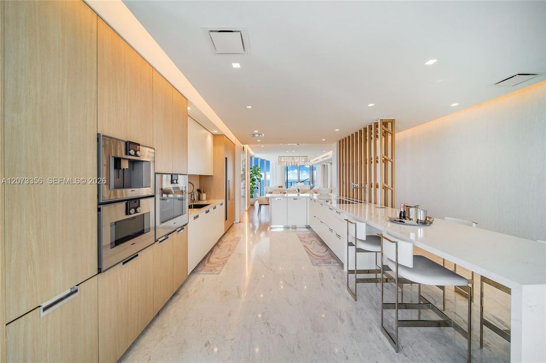 For Sale: $6,250,000 (3 beds, 4 baths, 3080 Square Feet)