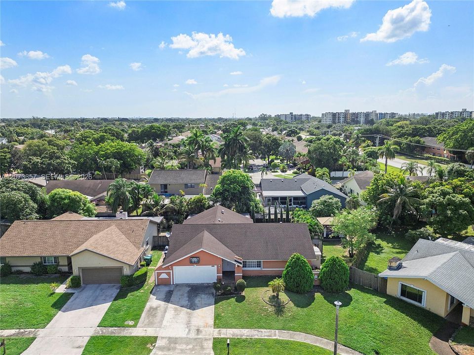 For Sale: $550,000 (3 beds, 3 baths, 2150 Square Feet)