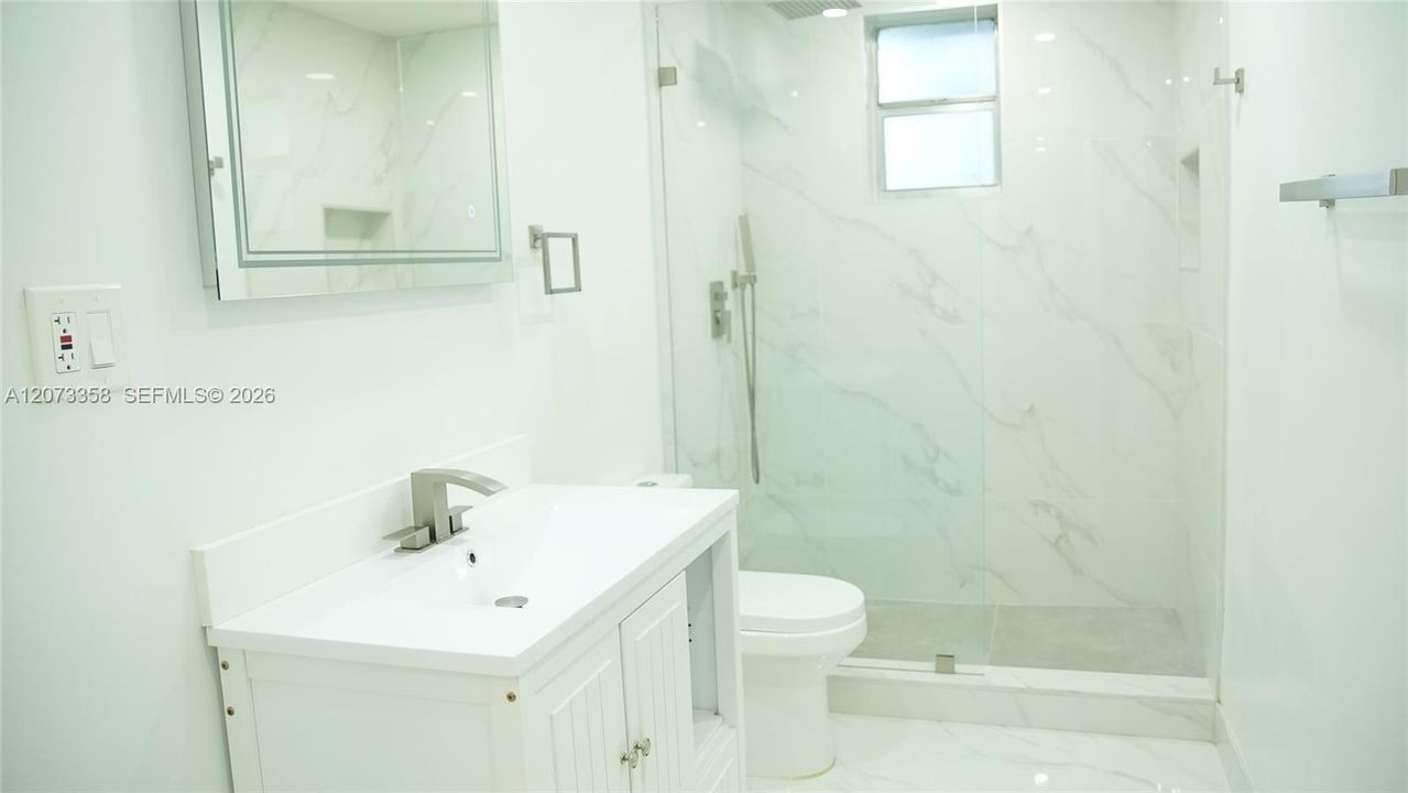 For Rent: $2,500 (2 beds, 2 baths, 1502 Square Feet)