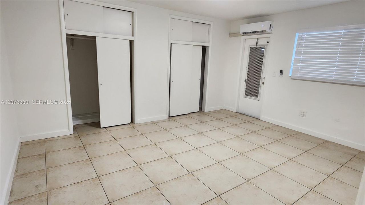 En Venta: $176,000 (1 camas, 1 baños, 700 Pies cuadrados)