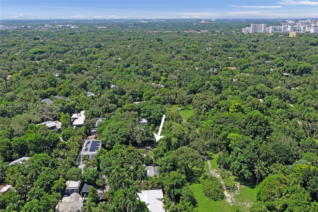 For Sale: $4,999,000 (11,150 sqft)