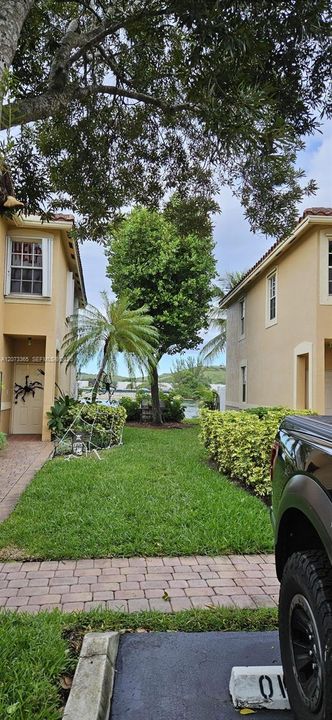 На продажу: $475,000 (3 спален, 2 ванн, 1376 Квадратных фут)