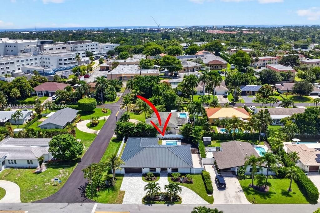 En Venta: $1,747,800 (3 camas, 3 baños, 2099 Pies cuadrados)