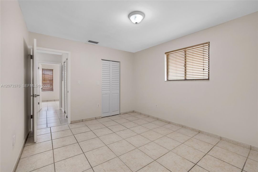 For Rent: $3,300 (3 beds, 2 baths, 1367 Square Feet)