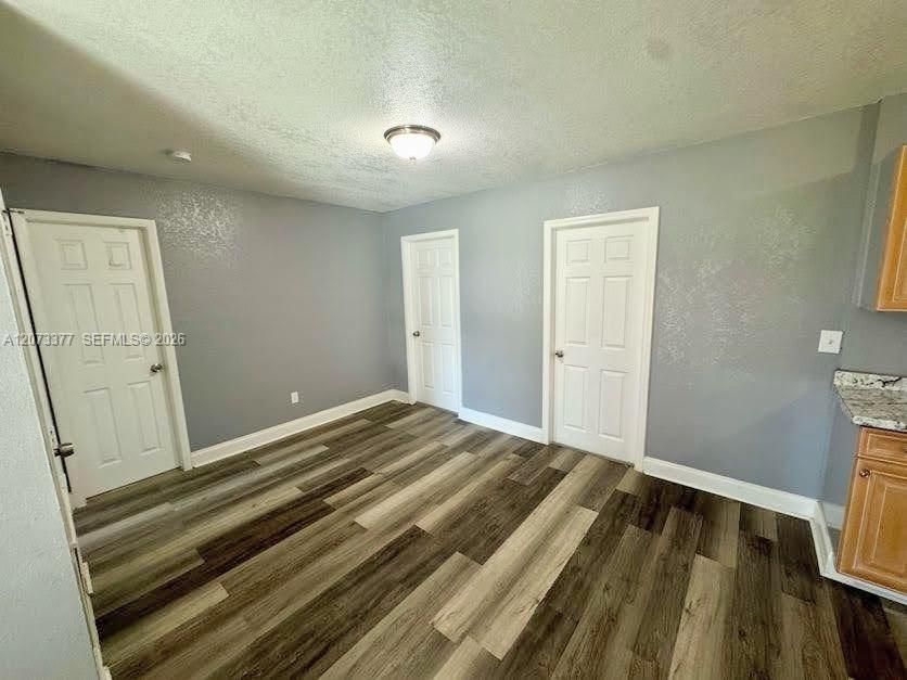For Rent: $1,800 (3 beds, 2 baths, 1192 Square Feet)