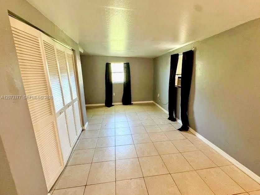 For Rent: $1,800 (3 beds, 2 baths, 1192 Square Feet)