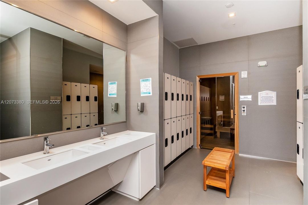 For Sale: $845,000 (4 beds, 3 baths, 1862 Square Feet)