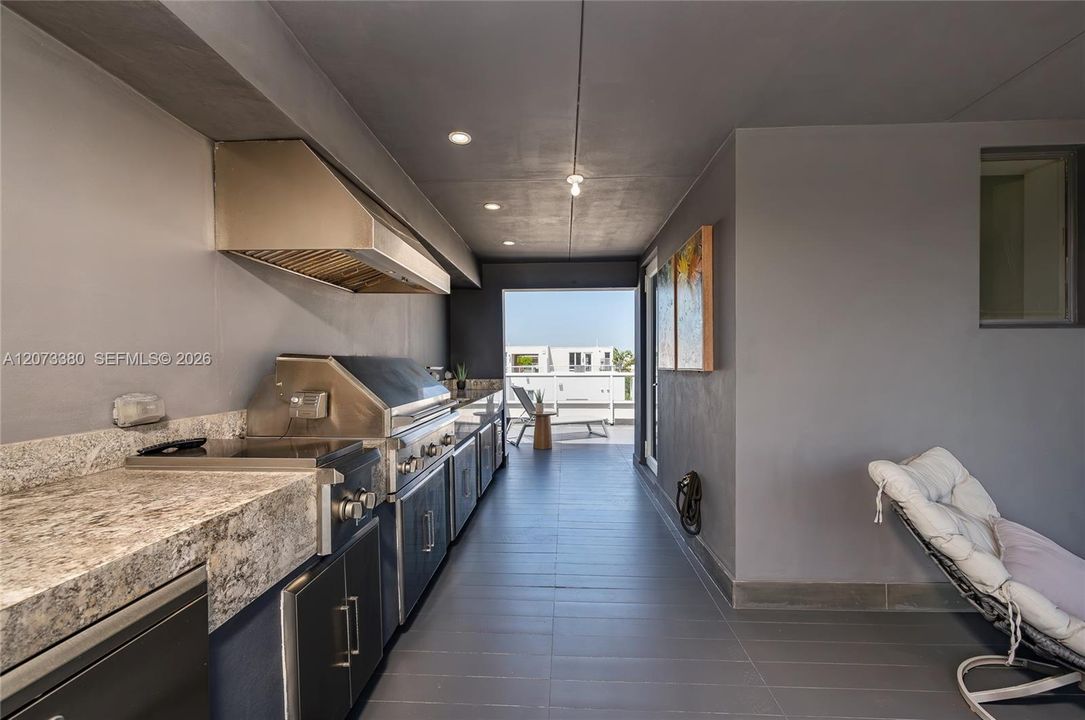 For Sale: $845,000 (4 beds, 3 baths, 1862 Square Feet)