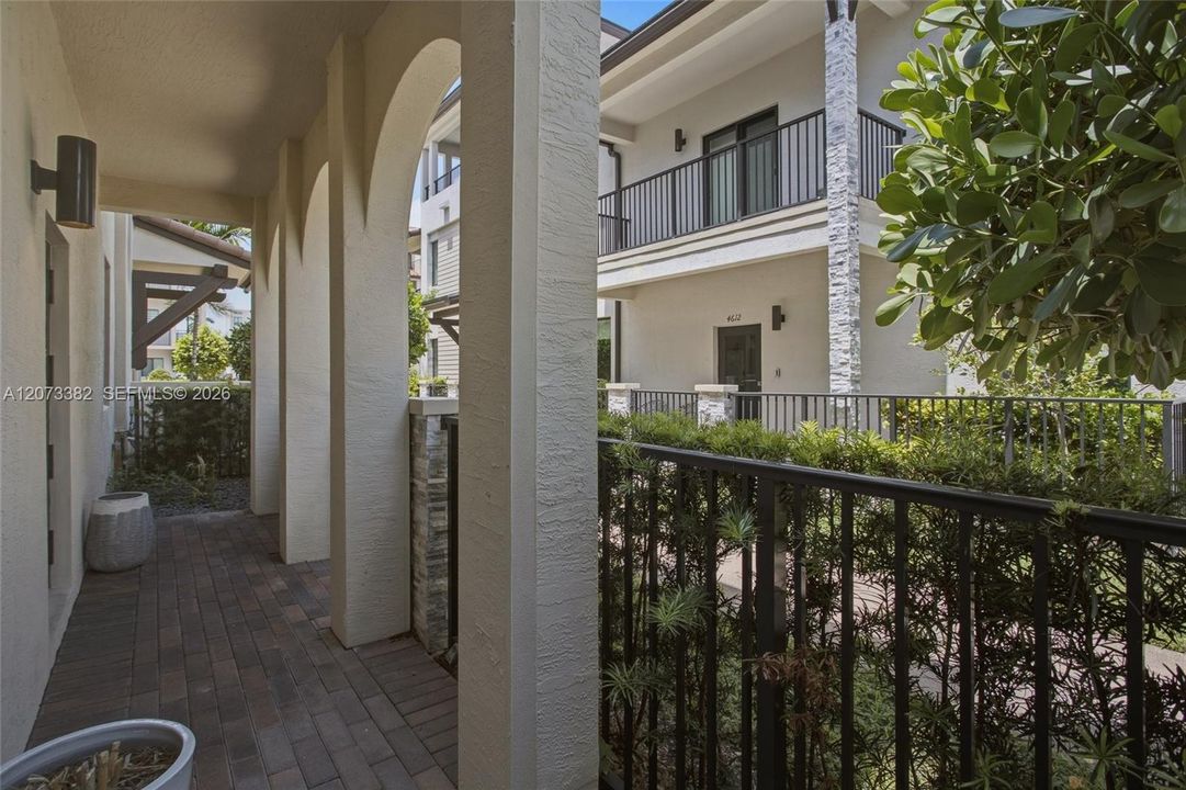 For Sale: $650,000 (3 beds, 2 baths, 1570 Square Feet)