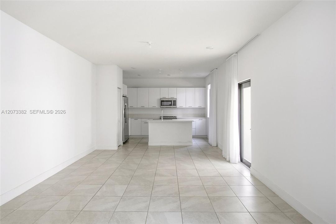 For Sale: $650,000 (3 beds, 2 baths, 1570 Square Feet)
