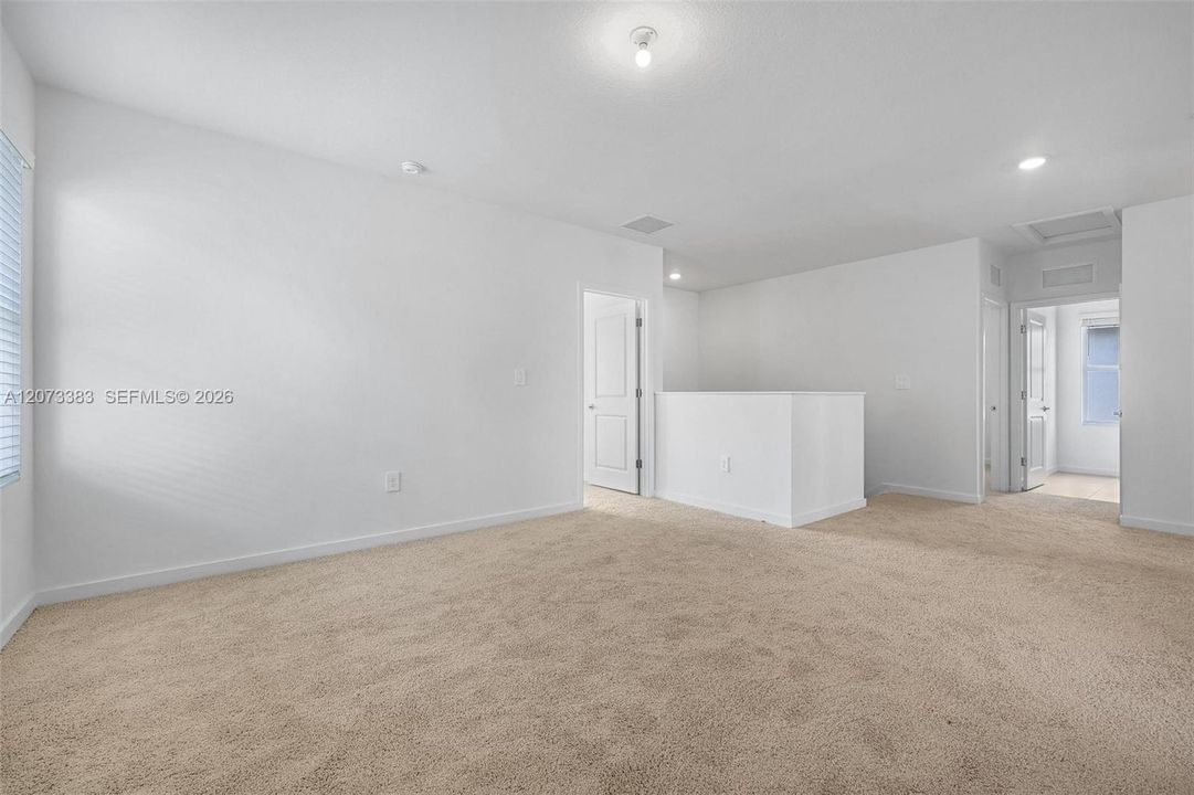 2nd Floor Family Room