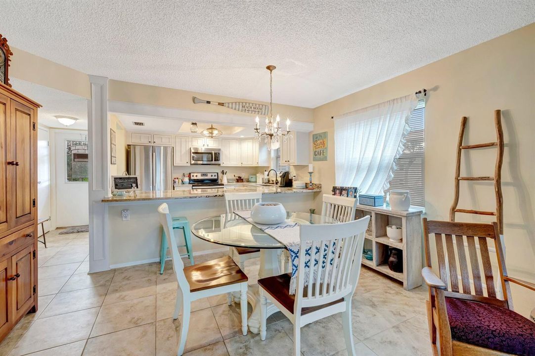 Dining Area 2