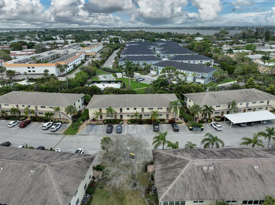 Neighborhood View 1