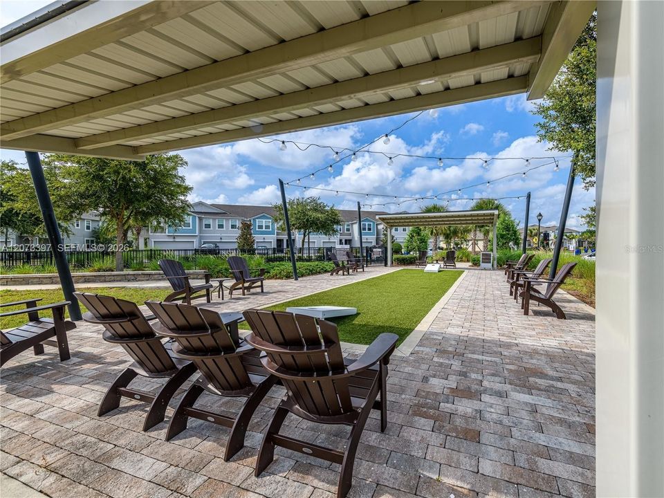 For Rent: $2,850 (4 beds, 3 baths, 2574 Square Feet)