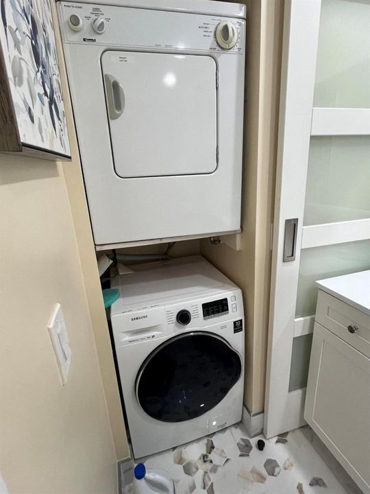 UTILITY CLOSET
