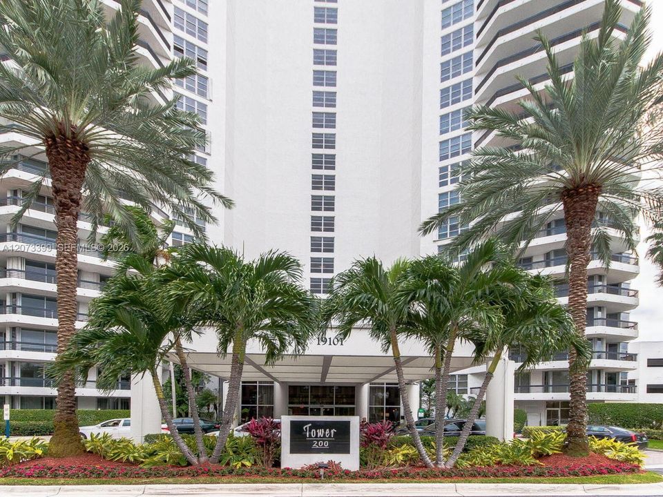En Venta: $524,900 (2 camas, 2 baños, 1181 Pies cuadrados)