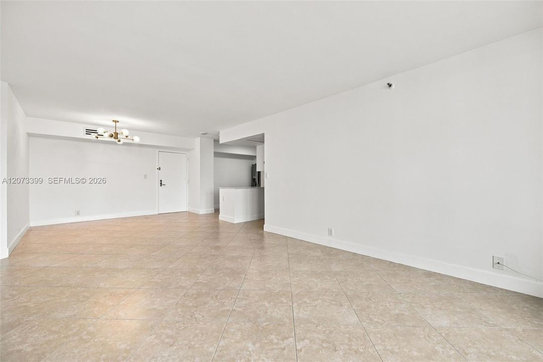 En Venta: $524,900 (2 camas, 2 baños, 1181 Pies cuadrados)