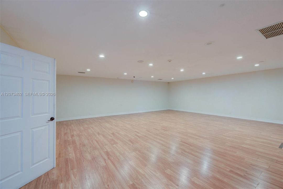 En Renta: $5,000 (0 camas, 0 baños, 0 Pies cuadrados)