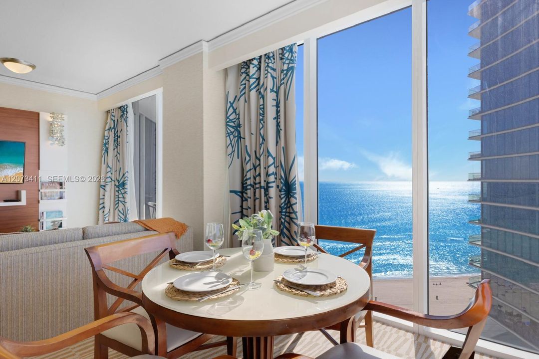 For Sale: $765,000 (1 beds, 1 baths, 1021 Square Feet)