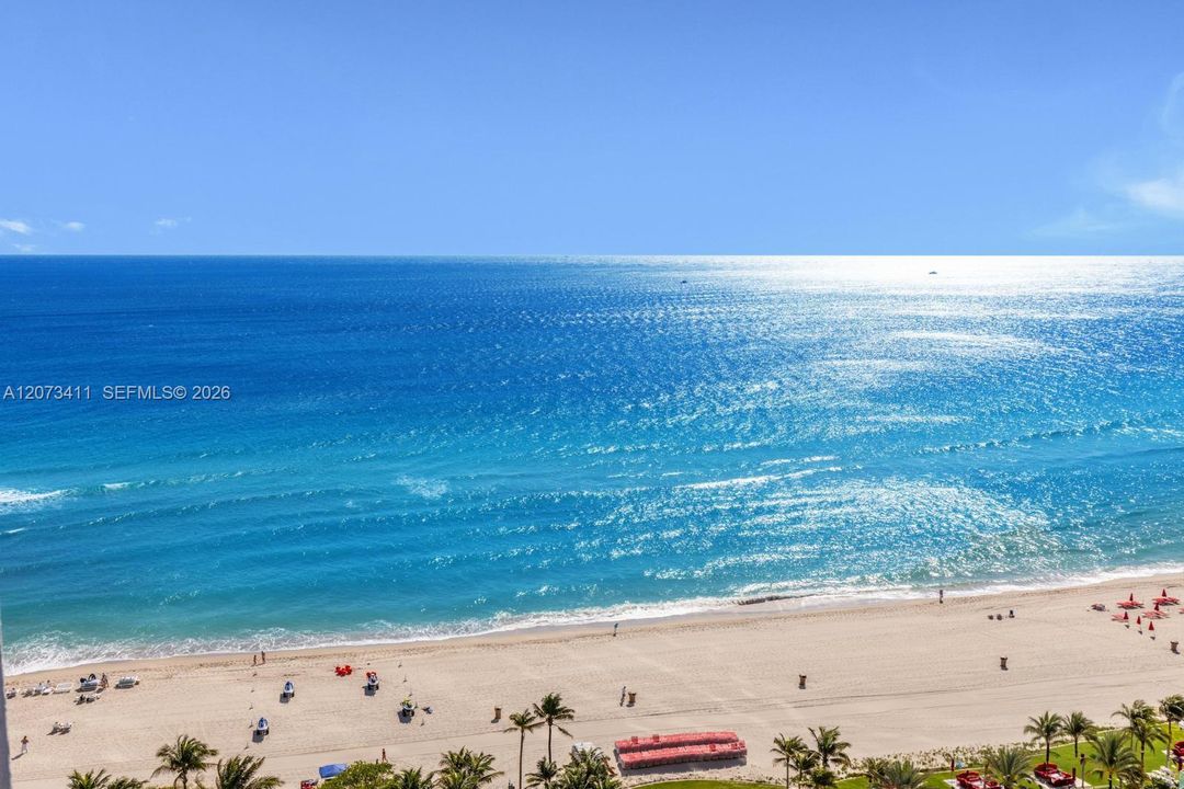 For Sale: $765,000 (1 beds, 1 baths, 1021 Square Feet)