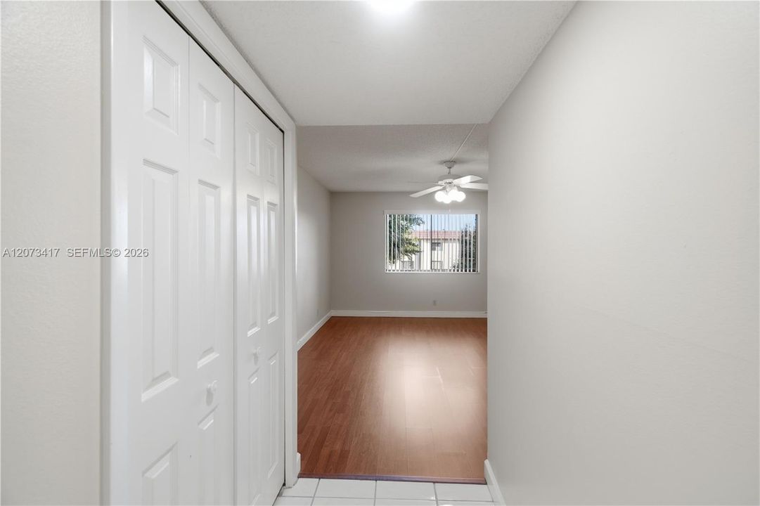 For Rent: $2,300 (2 beds, 2 baths, 1235 Square Feet)