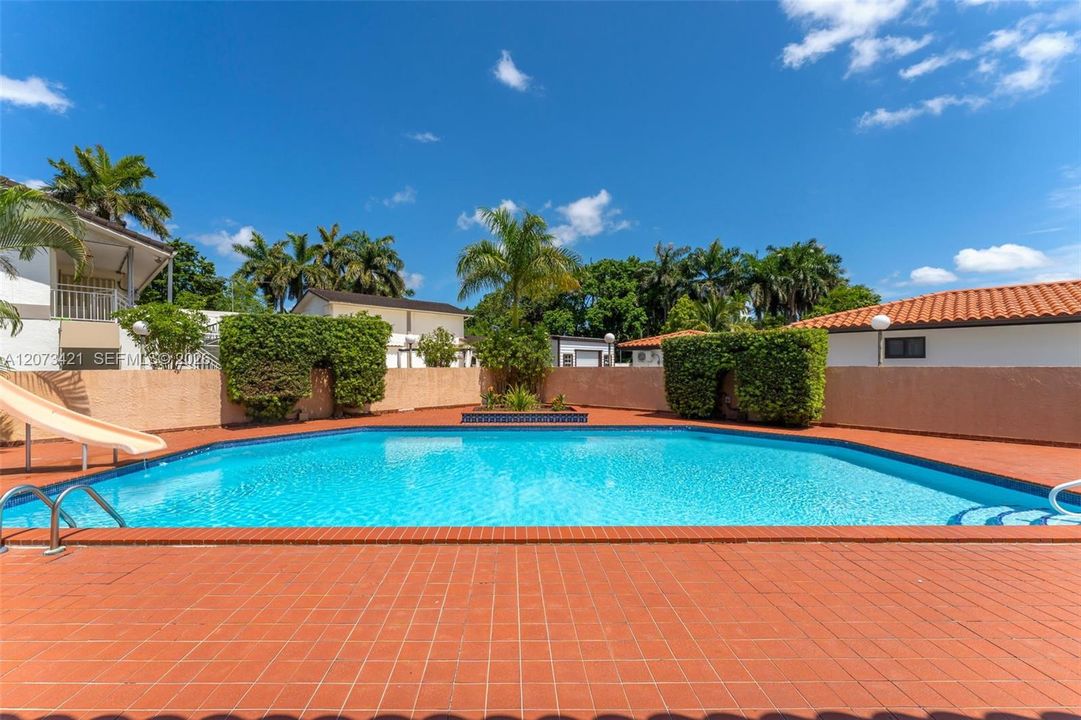 For Sale: $1,599,000 (5 beds, 6 baths, 4830 Square Feet)