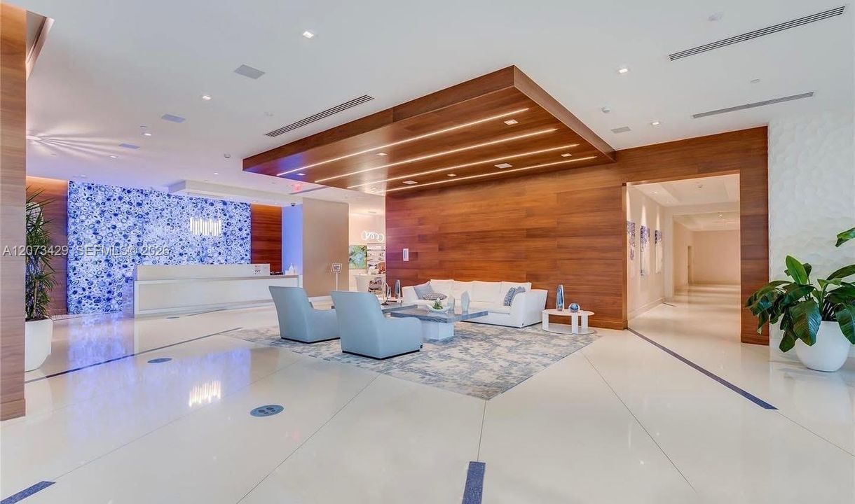 En Venta: $1,350,000 (3 camas, 3 baños, 1892 Pies cuadrados)