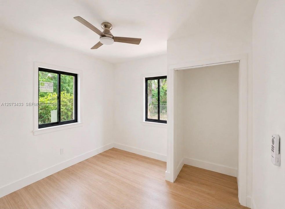 For Sale: $510,000 (3 beds, 2 baths, 1030 Square Feet)