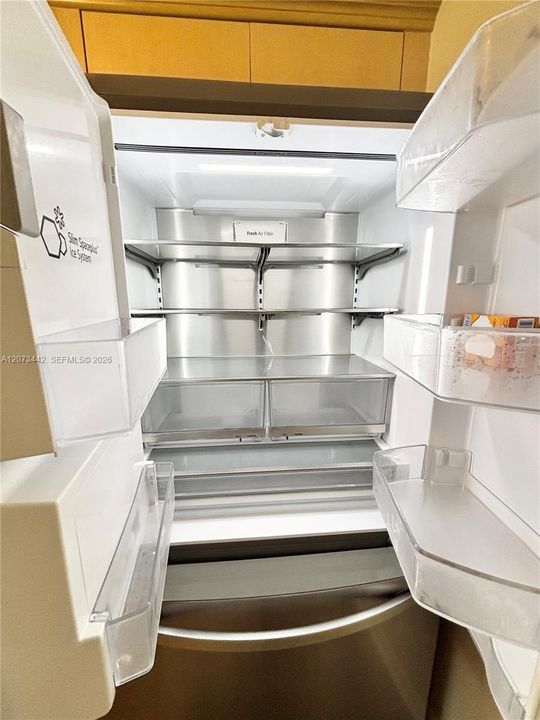 For Rent: $2,250 (3 beds, 2 baths, 1092 Square Feet)