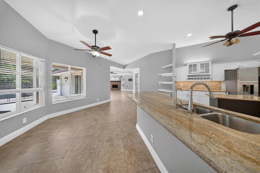 For Sale: $1,799,000 (3 beds, 2 baths, 3585 Square Feet)