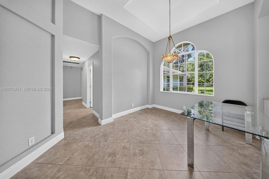 For Sale: $1,799,000 (3 beds, 2 baths, 3585 Square Feet)