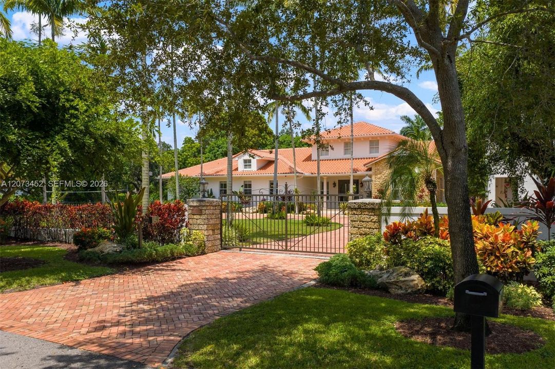 En Venta: $4,750,000 (6 camas, 6 baños, 6127 Pies cuadrados)