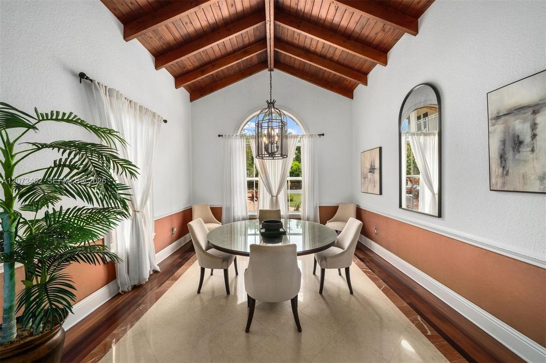 En Venta: $4,750,000 (6 camas, 6 baños, 6127 Pies cuadrados)
