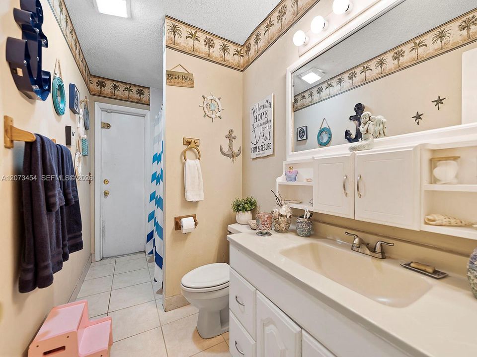 For Sale: $649,000 (3 beds, 2 baths, 1786 Square Feet)