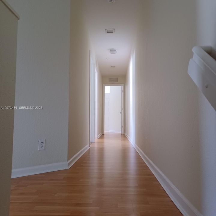 For Rent: $3,900 (4 beds, 2 baths, 1790 Square Feet)