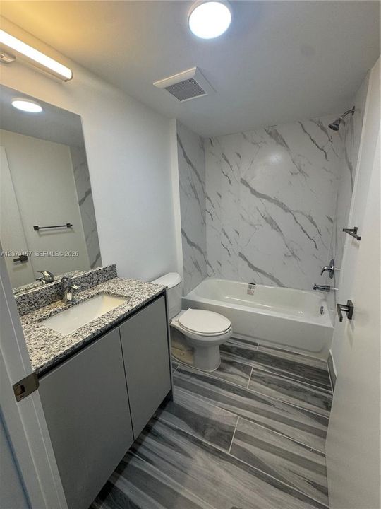 For Rent: $2,050 (1 beds, 1 baths, 599 Square Feet)
