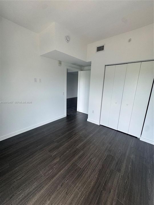 For Rent: $2,050 (1 beds, 1 baths, 599 Square Feet)