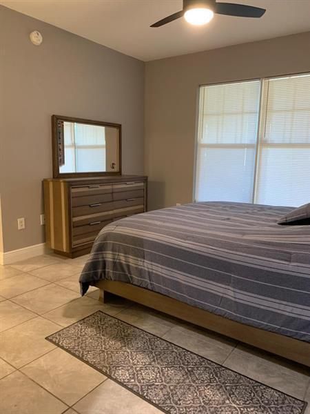 6020 W Sample Rd # 105 Coral Springs bed