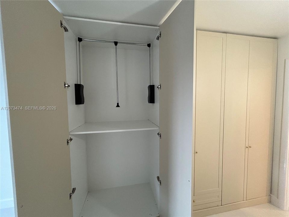 En Venta: $350,000 (1 camas, 1 baños, 812 Pies cuadrados)