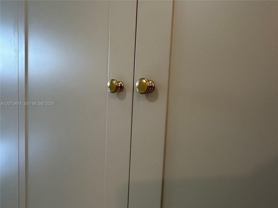 En Venta: $350,000 (1 camas, 1 baños, 812 Pies cuadrados)