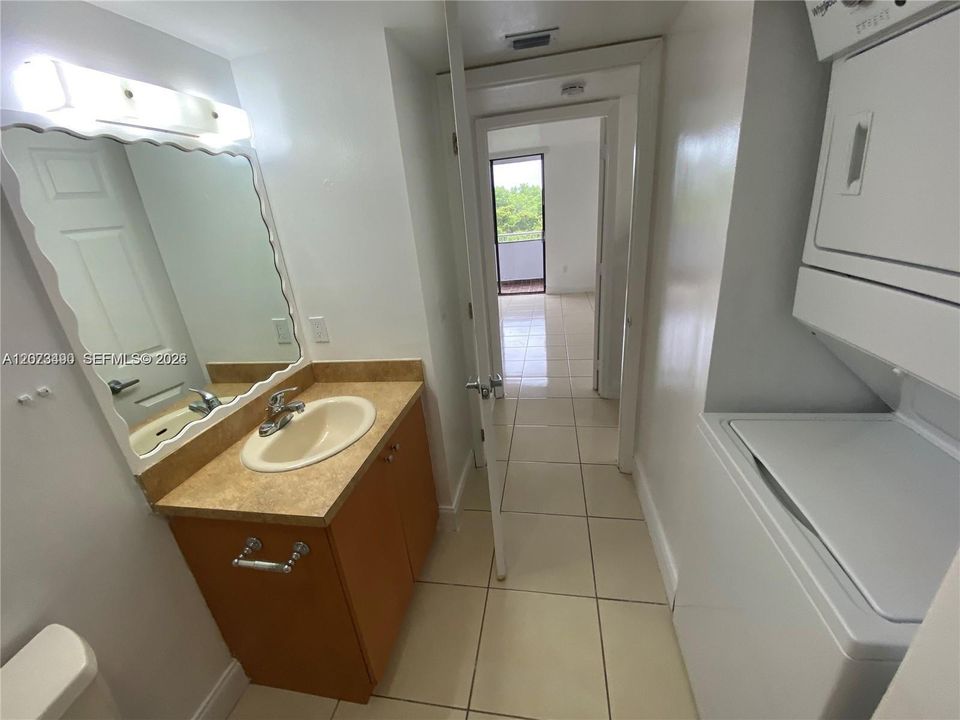 En Renta: $2,250 (2 camas, 2 baños, 1074 Pies cuadrados)