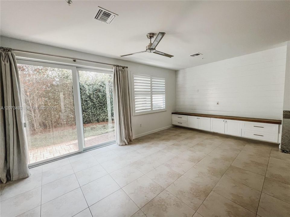 En Renta: $3,200 (3 camas, 2 baños, 1782 Pies cuadrados)