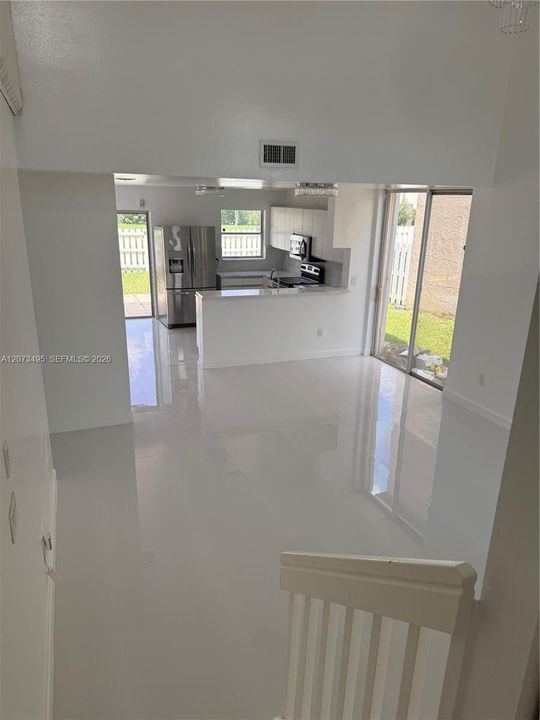 For Rent: $3,500 (3 beds, 2 baths, 1494 Square Feet)