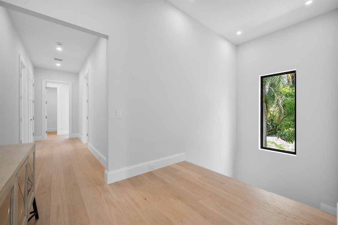 024-725Southeast4thAvenue-DelrayBeach-FL