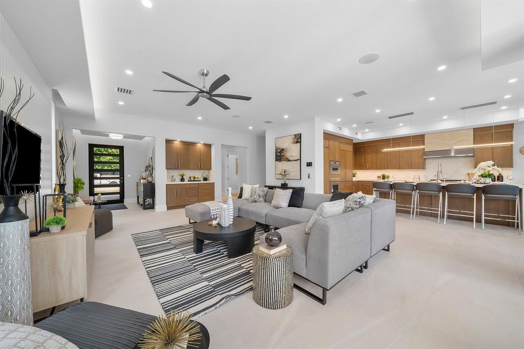 008-725Southeast4thAvenue-DelrayBeach-FL